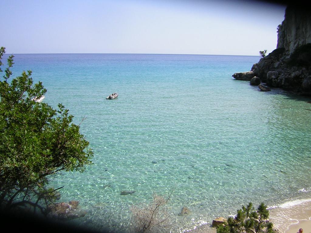 Casa Vacanze Villa Rosa Cala Gonone Exterior foto